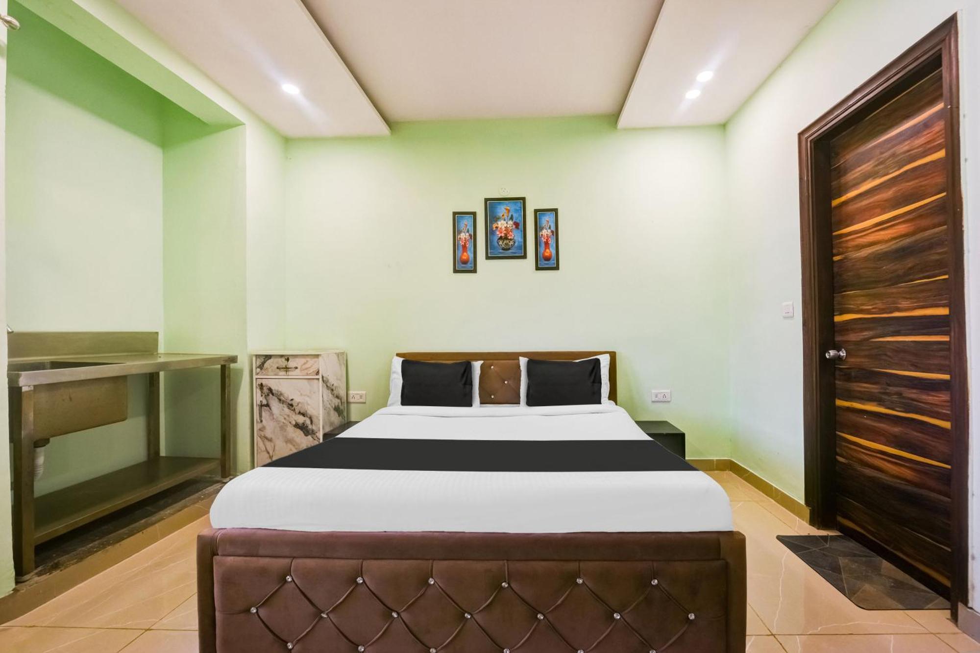 Hotel O Ridge Way Stays Фаридабад Экстерьер фото