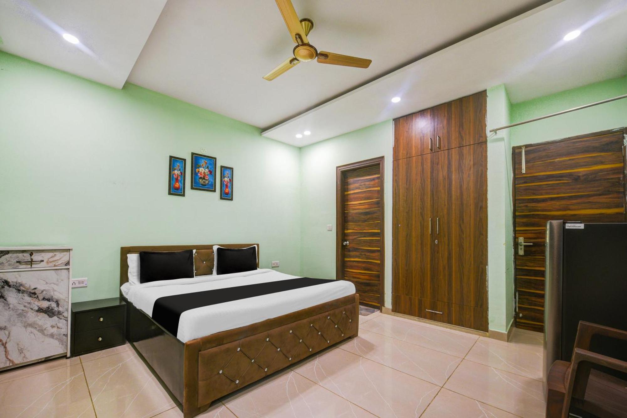 Hotel O Ridge Way Stays Фаридабад Экстерьер фото